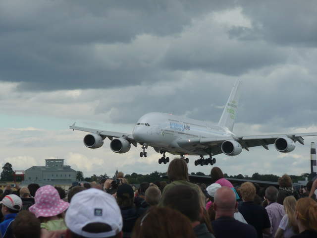 Airbus A-380