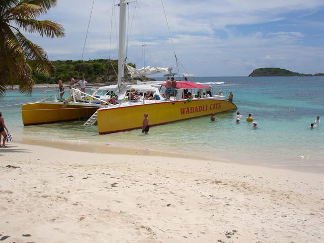 Lunch stop on Around island Catamaran 
