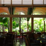 End of Garden dining room
