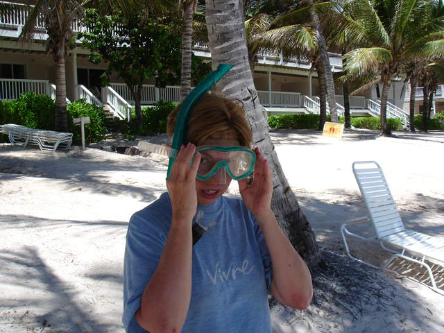 Lotti Hass returns...Watch out Jaws
