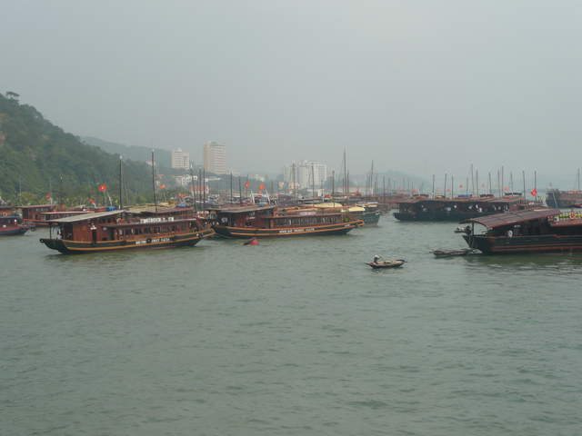 Boats on Ha Long Bay