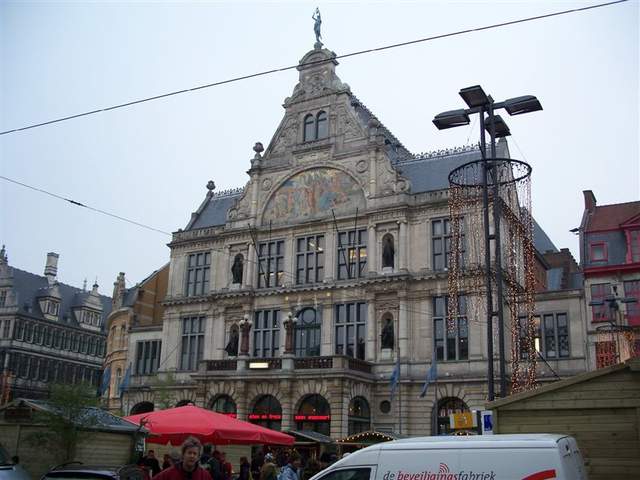 2008 002