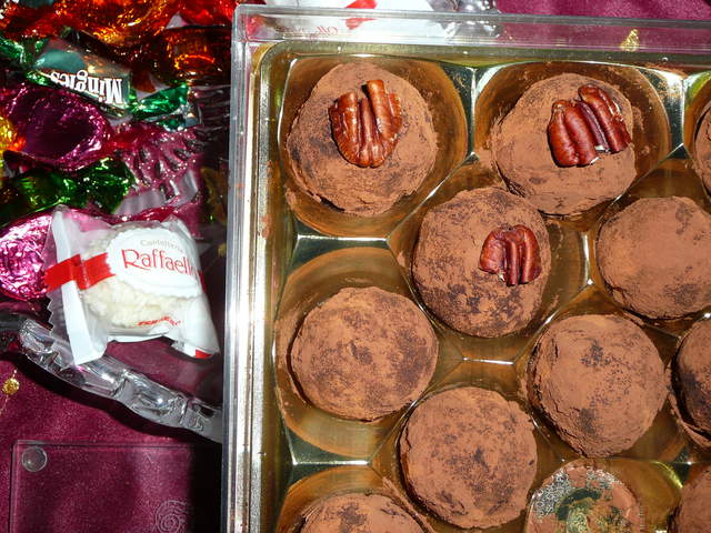 Mum's homemade bailey's truffles, mmmm