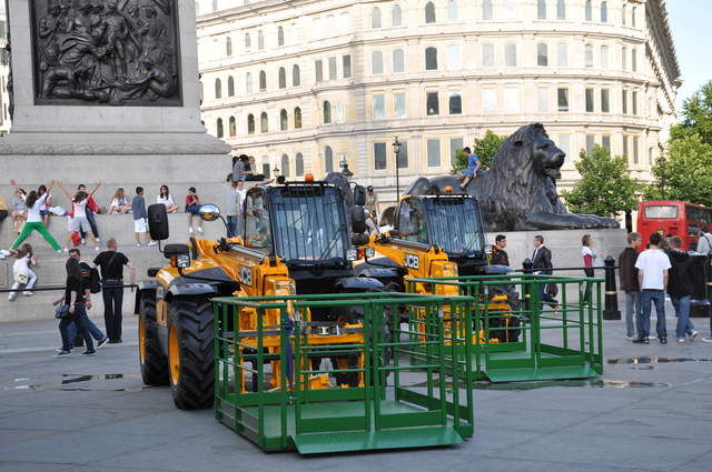 The eviction cranes