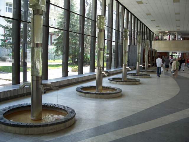 100_4326