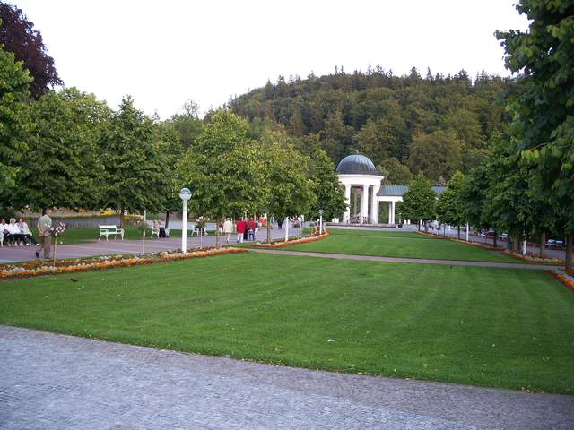 100_4350