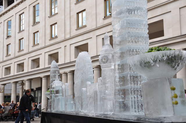 Smirnoff Ice Sculpture at Covent Garden