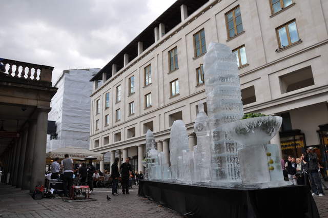 Smirnoff Ice Sculpture at Covent Garden