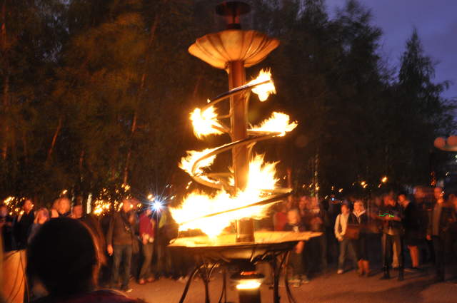 Fire garden sculptures