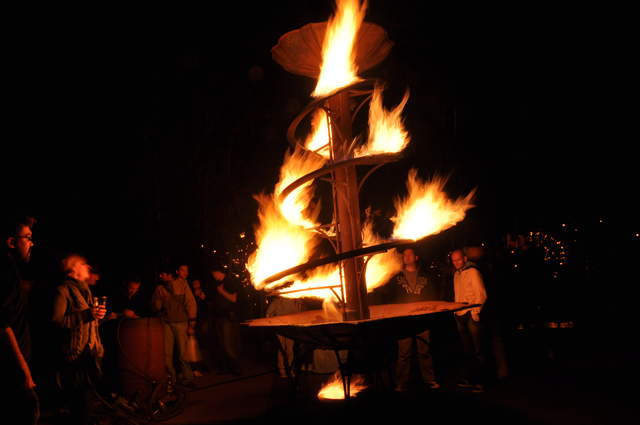 Fire fountain