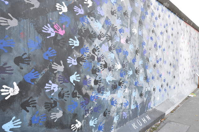 Christine Kühn: Touch the Wall