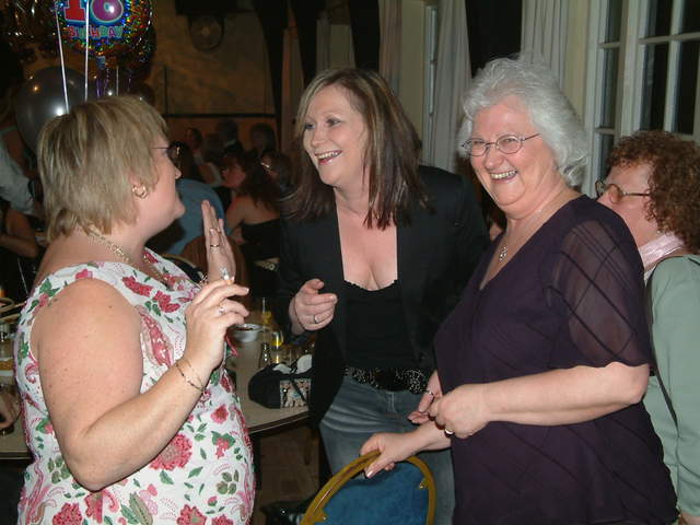 Party 022