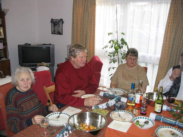 Christmas2004 051.jpg