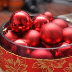 Festive bauble bowl