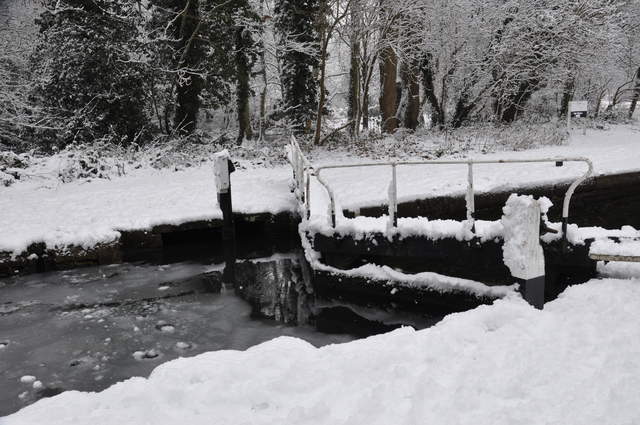 Canal Lock on the Grand Union in Cassiobury Park