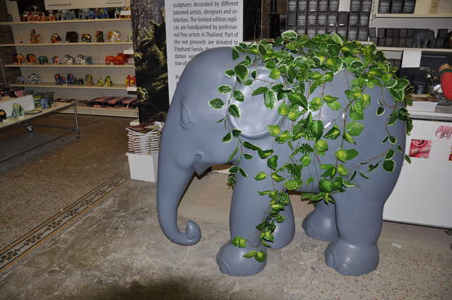 Bonus Elephant #1 - A Visitor from the future, the 2011 Copenhagen Parade