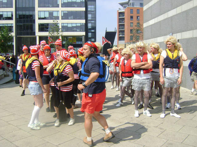 Dragon boat 2.jpg